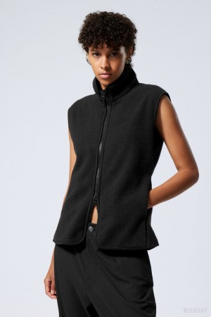 Weekday Any Fleece Vest Black | BOBU2471