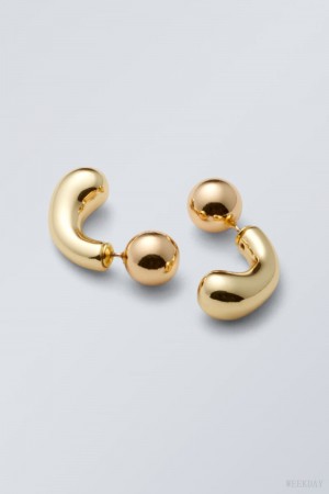 Weekday Bean Earrings Golden | HFAD0111