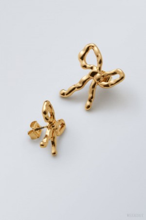 Weekday Bow Earrings Golden | CGVC0628