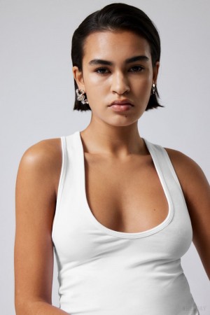 Weekday Deep U-Neck Tank Top White | UFYI9118