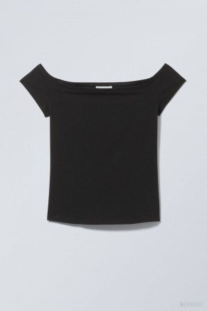 Weekday Off Shoulder T-shirt Black | SEJW2721