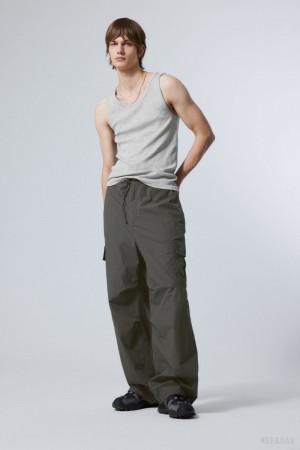 Weekday Parachute Loose Cargo Trousers Dark Grey | NWLF9789