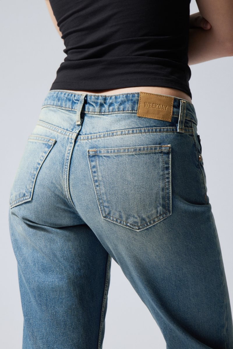 Weekday Arrow Low Straight Jeans Blue | QBLL4247