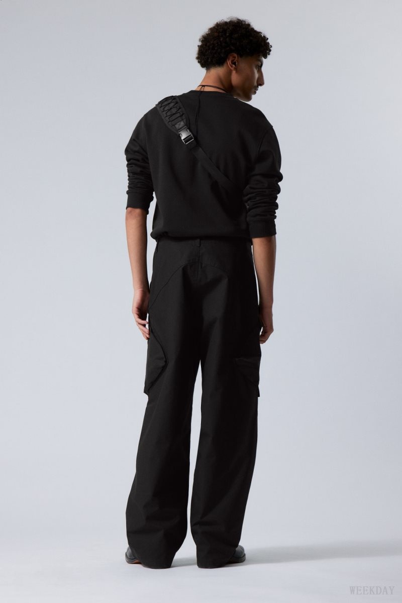 Weekday Astro Loose Asymmetric Cargo Trousers Black | EMFZ7285