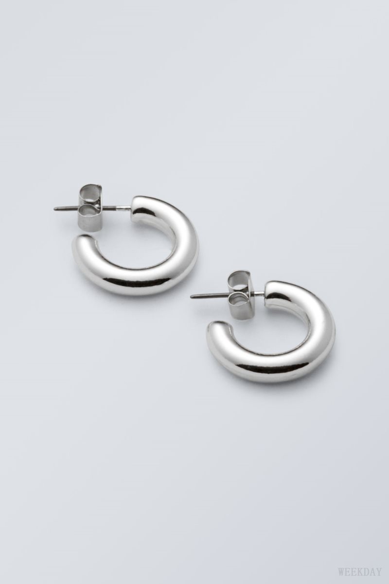 Weekday Bold Hoops Silver | KXMJ0190