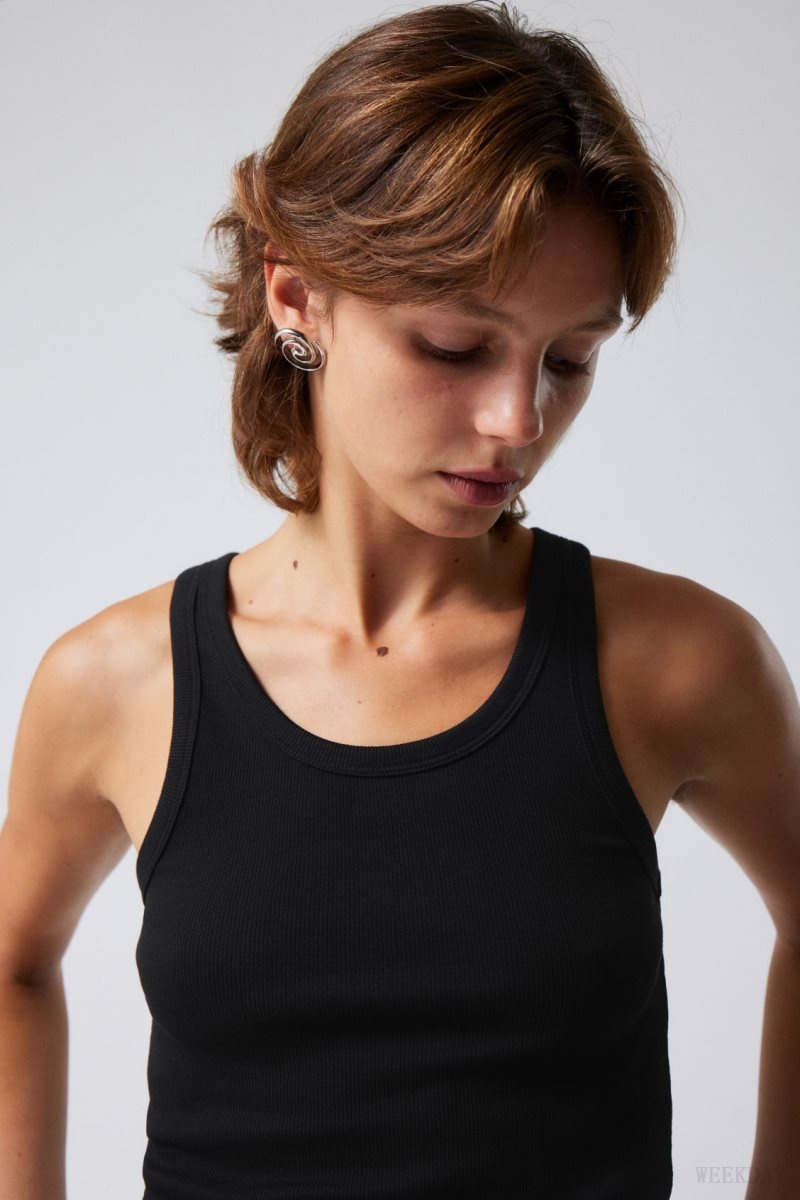 Weekday Close Fitted Tank Top Black | PVRD9694