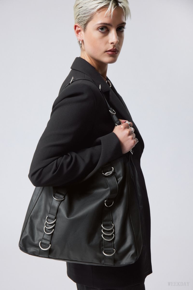 Weekday D-Ring Bag Black | CDFP4416