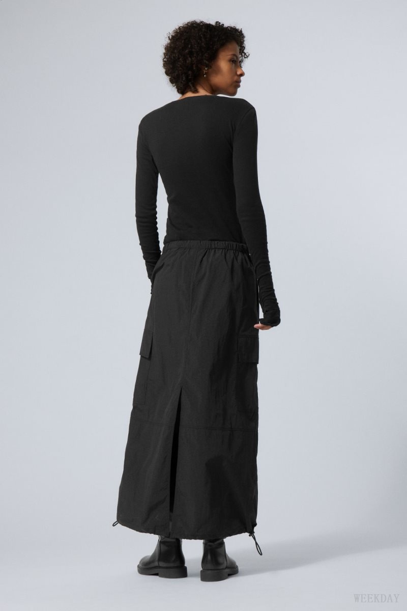 Weekday Edge Cargo Skirt Black | OJTT4496