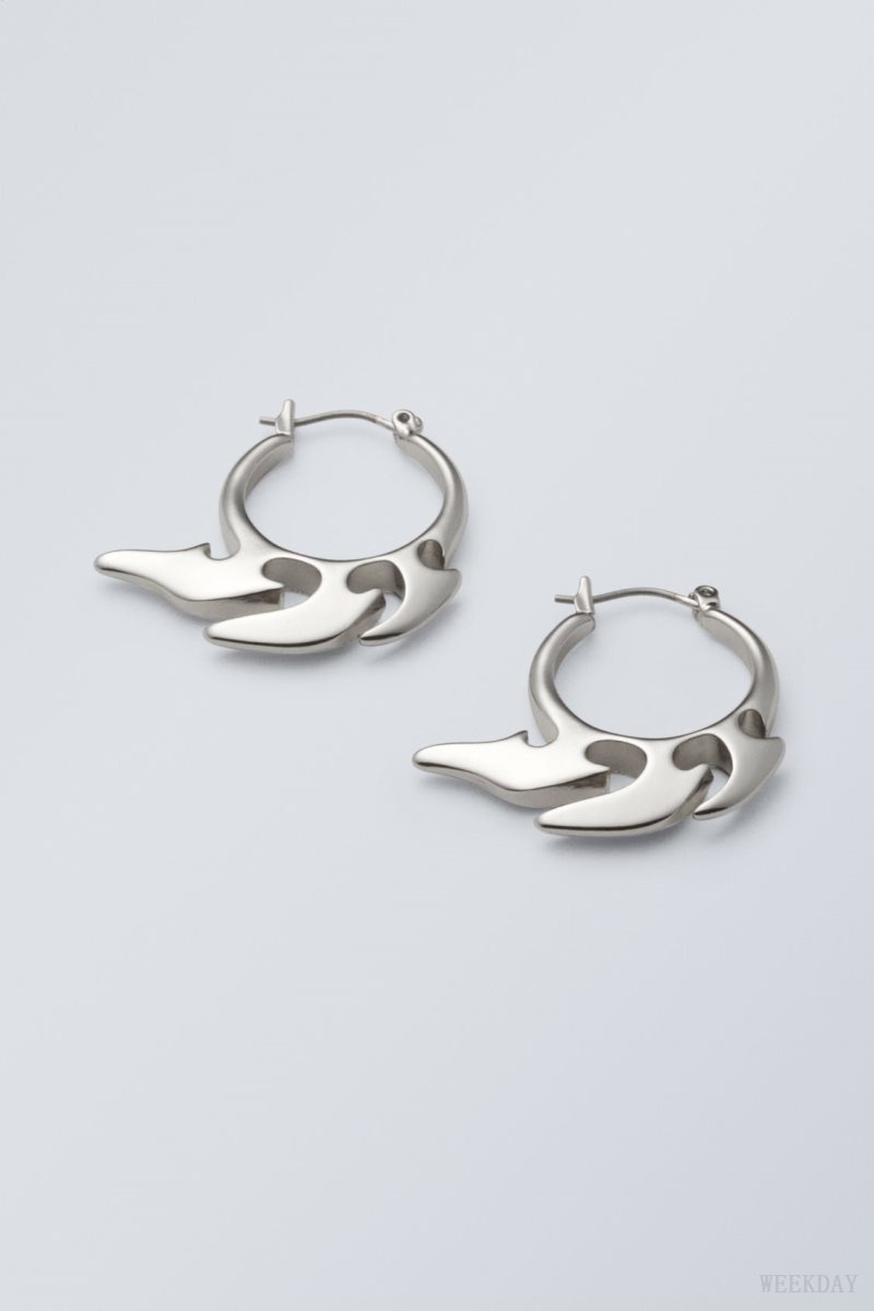 Weekday Elsa Hoop Earrings Silver | XTJV1259