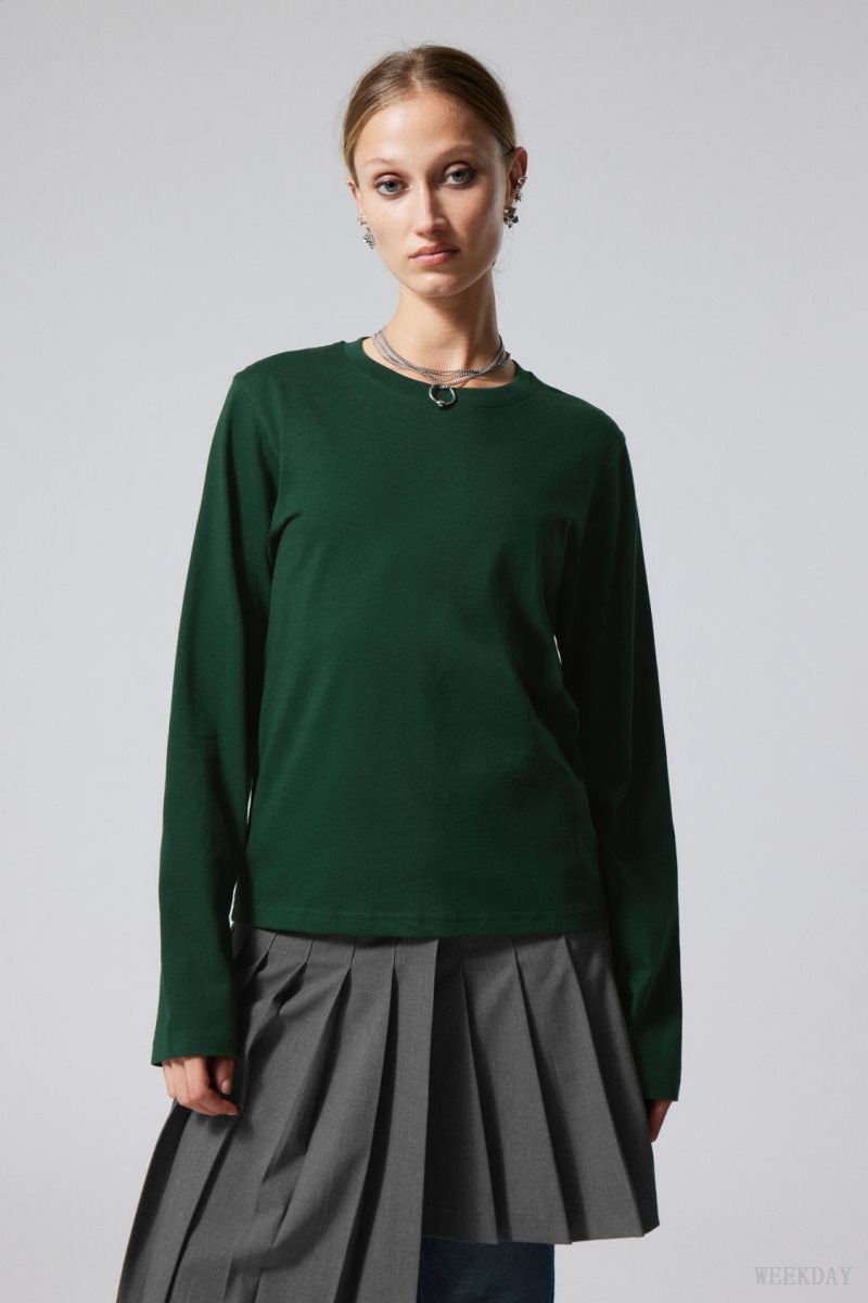 Weekday Essence Standard Long Sleeve Dark Green | KYUA0144