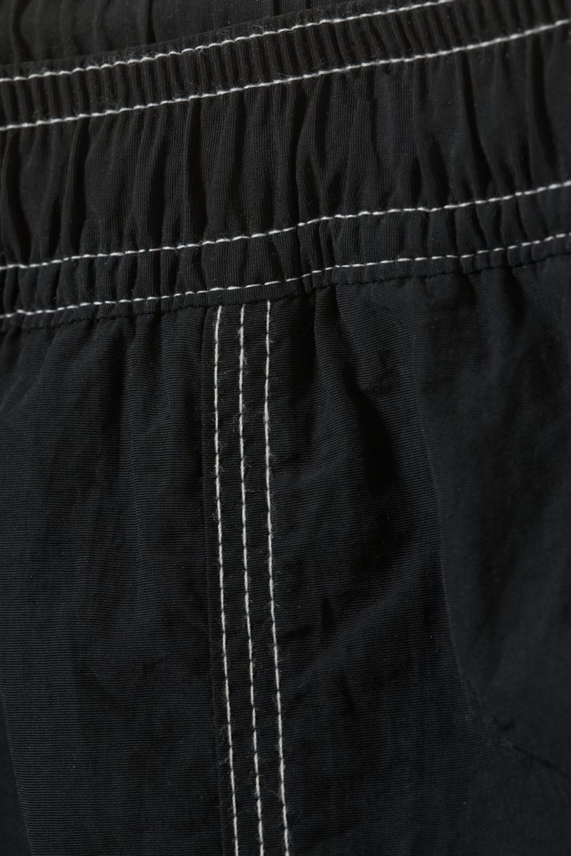 Weekday Fred Relaxed Shorts Black | GXOR8293