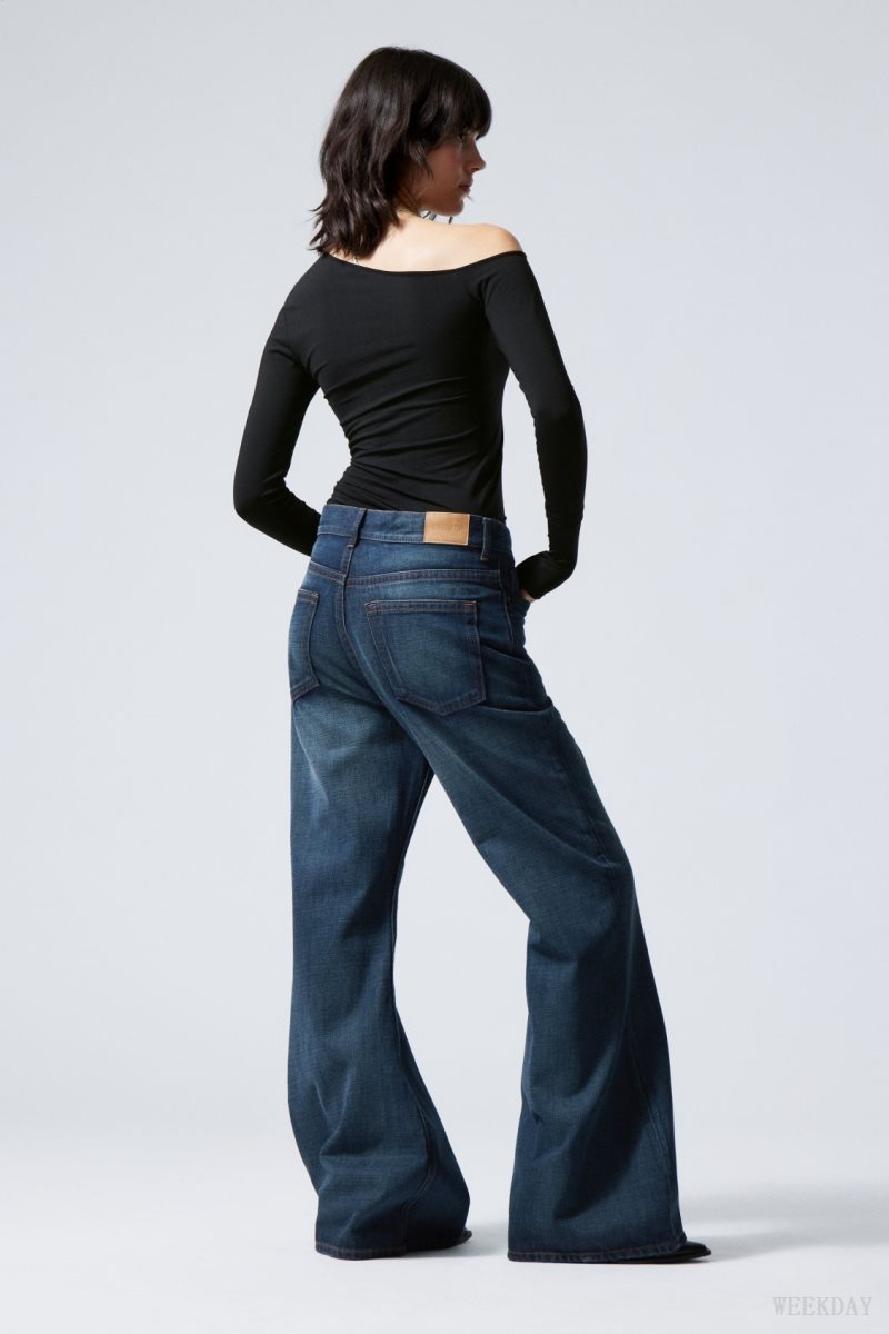 Weekday Grove Low Baggy Flared Jeans Blue | OPUP0723