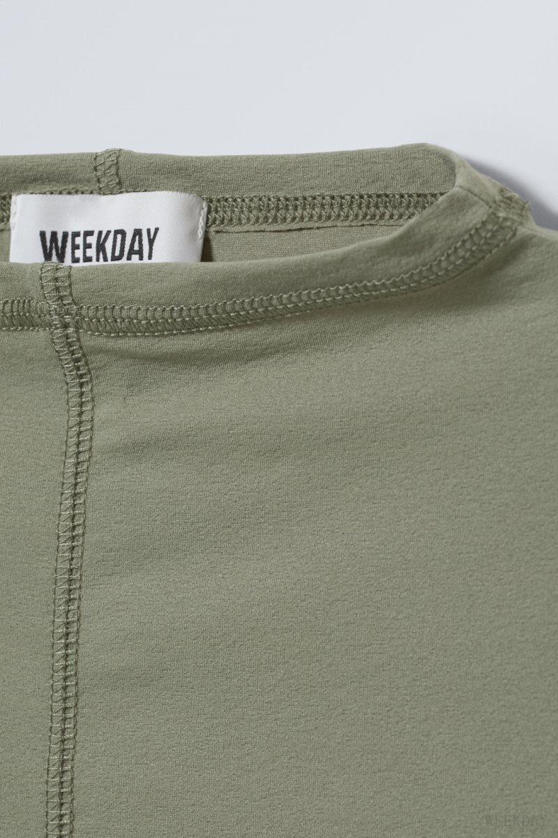 Weekday Jen Mockneck Top Khaki Green | ATCO2607