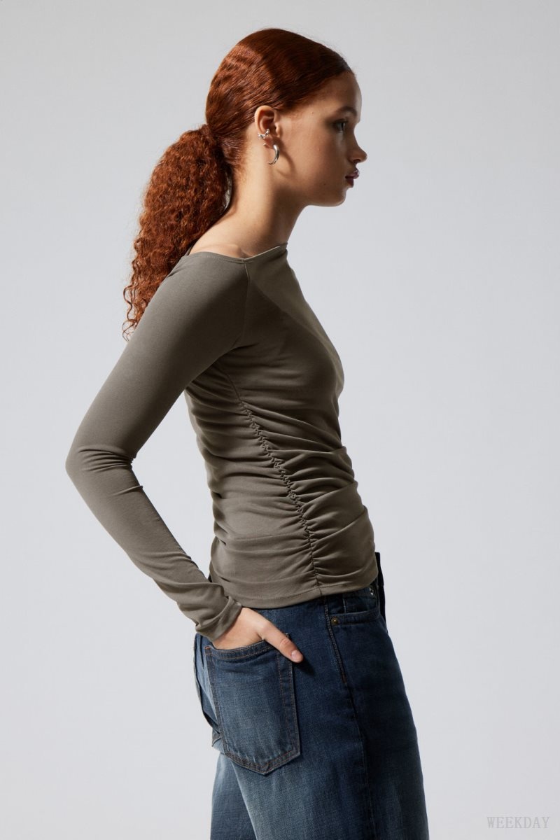 Weekday Main Asymmetric Long Sleeve Dark Khaki | XNYR3487