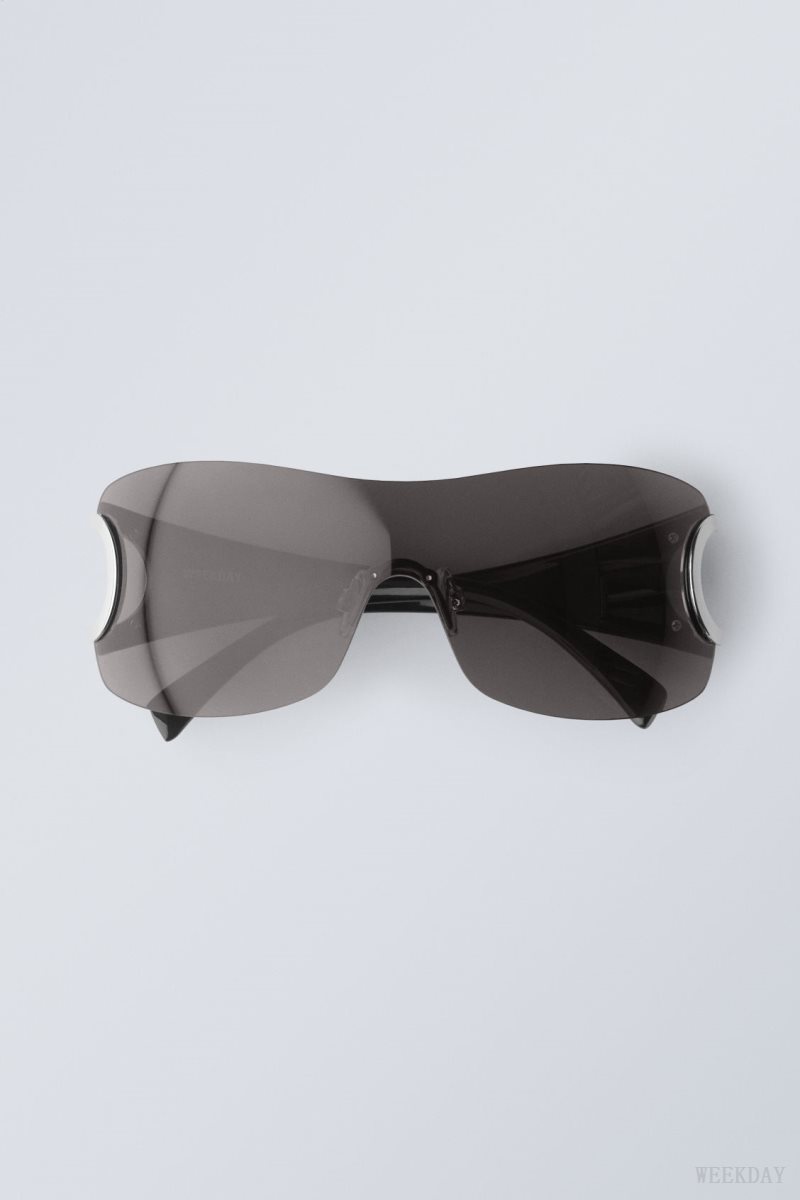 Weekday Motion Sunglasses Black | HGTT5588