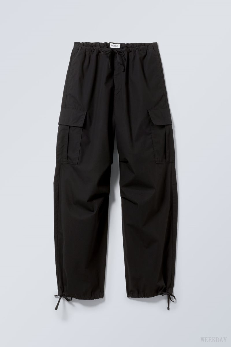 Weekday Parachute Loose Cargo Trousers Black | DRNY6994