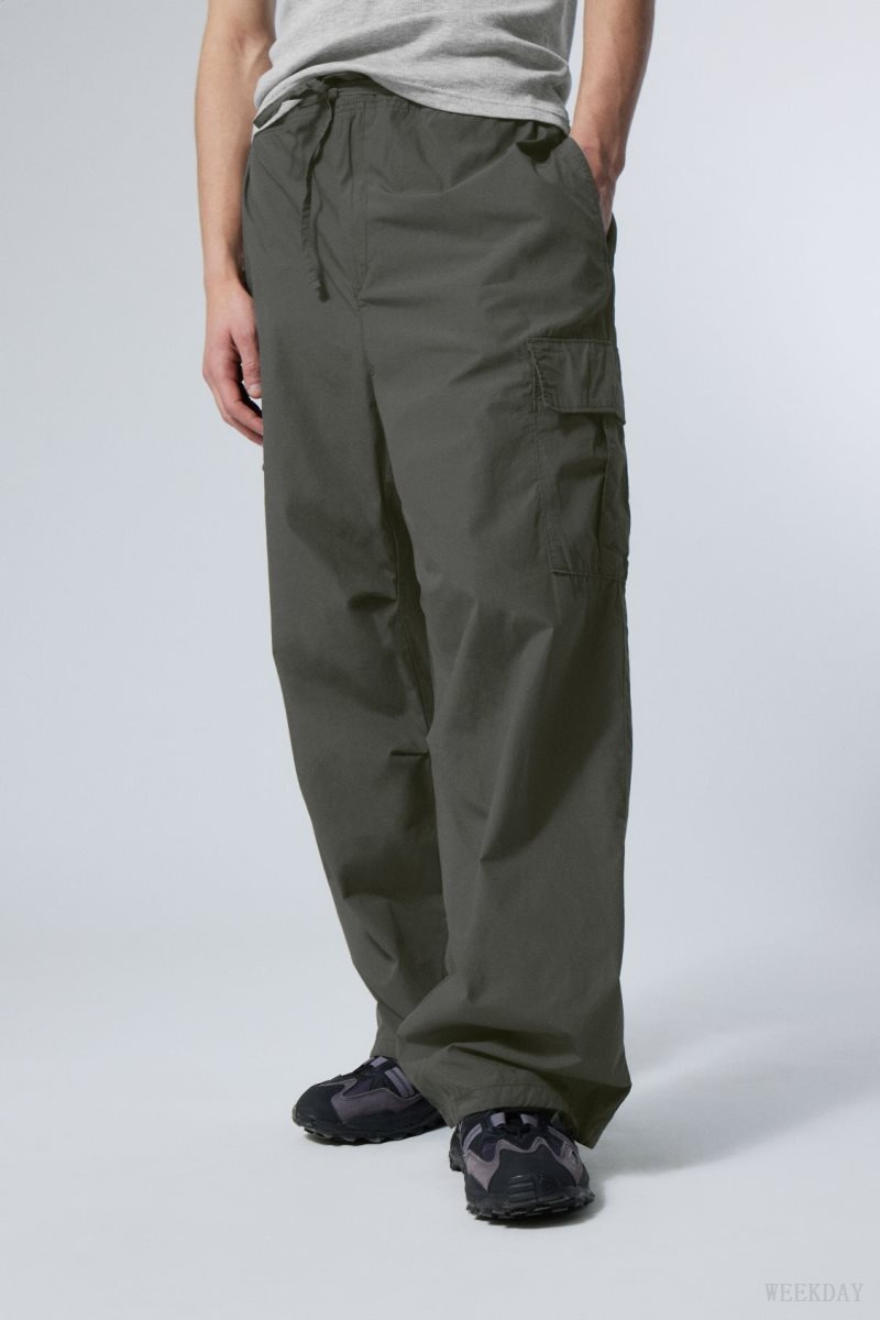 Weekday Parachute Loose Cargo Trousers Dark Grey | NWLF9789