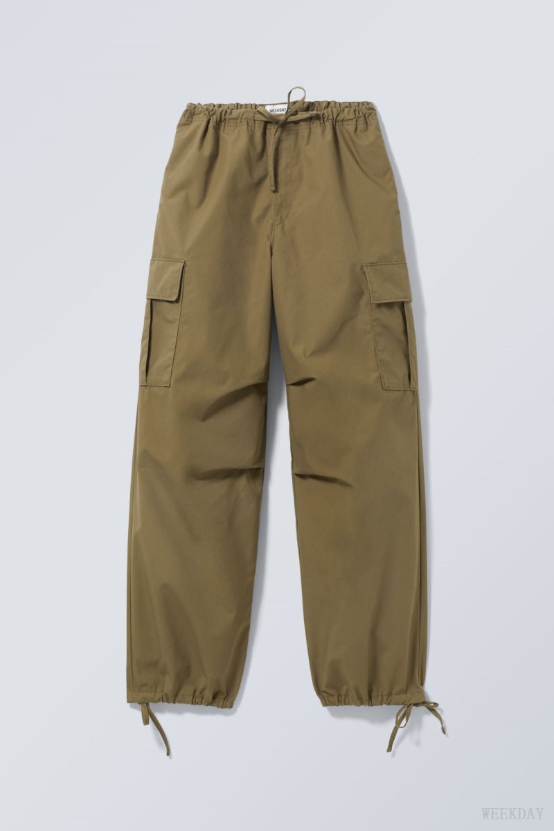 Weekday Parachute Loose Cargo Trousers Khaki | WXZU3658