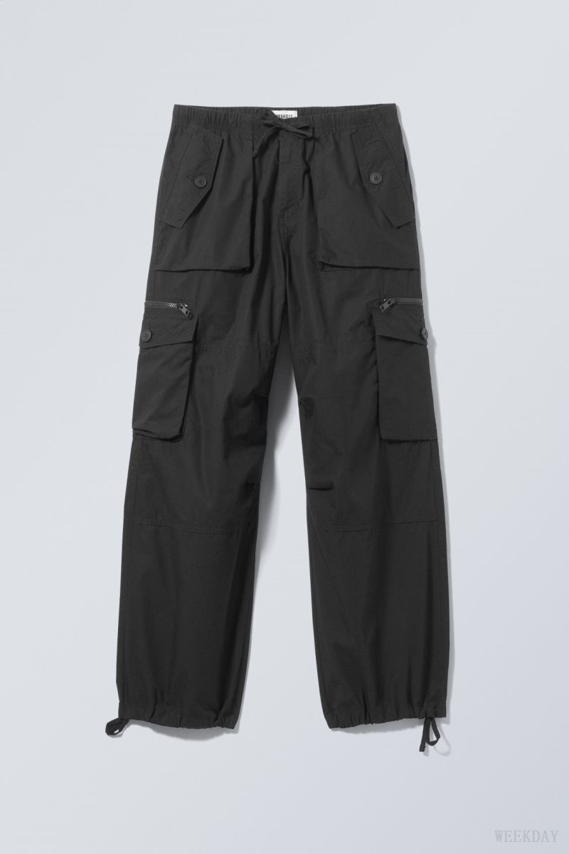 Weekday Piper Loose Cargo Trousers Black | KRAA5324