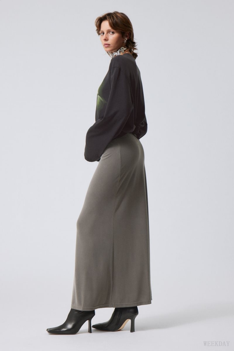 Weekday Signe Drapy Maxi Skirt Dark Mole | WMCD5971