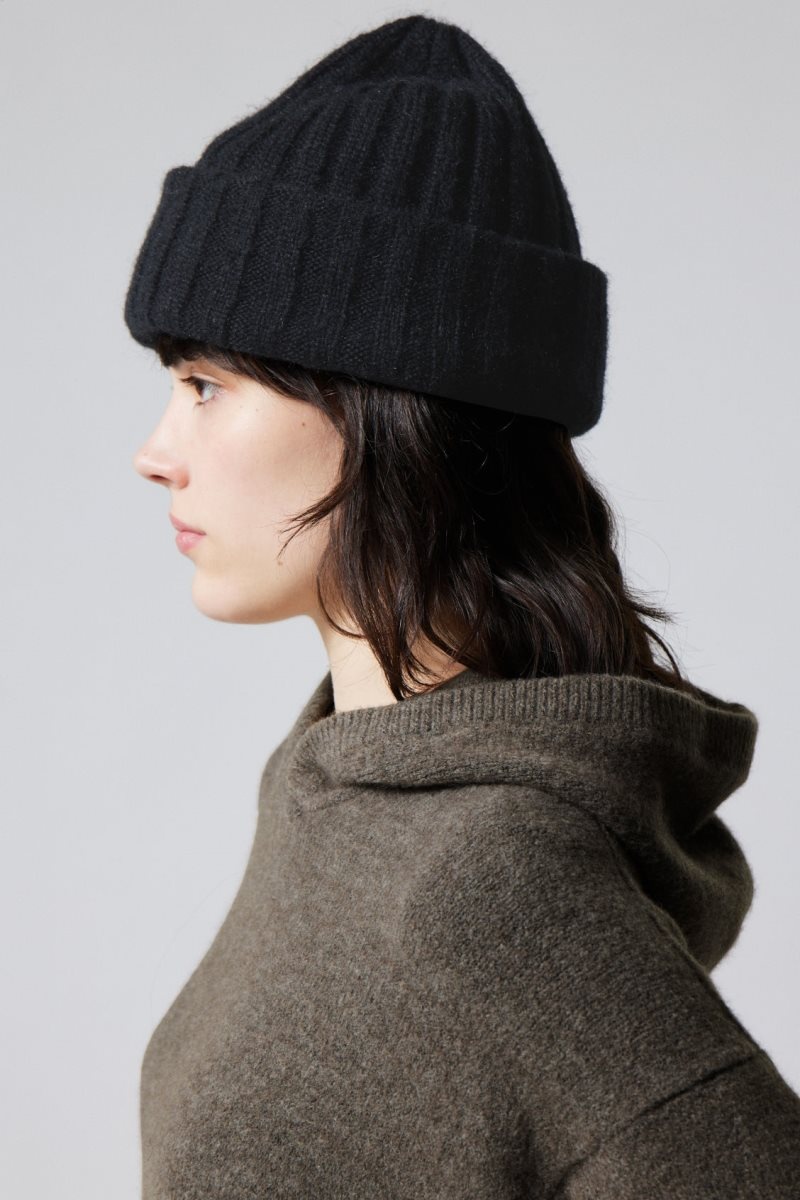 Weekday Soft Ribbed Beanie Black | JILK7408