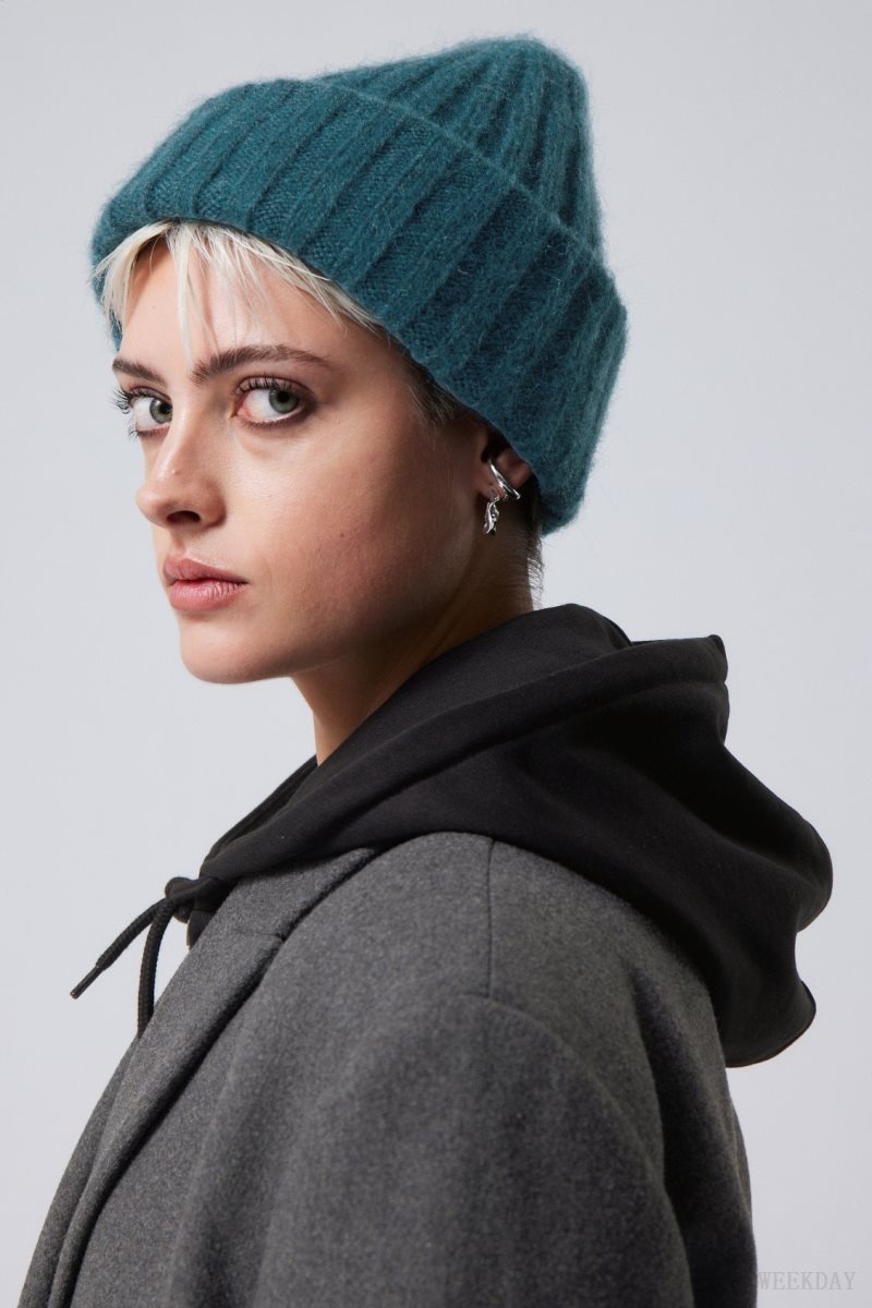 Weekday Soft Ribbed Beanie Dark Turquoise | HIRJ0993