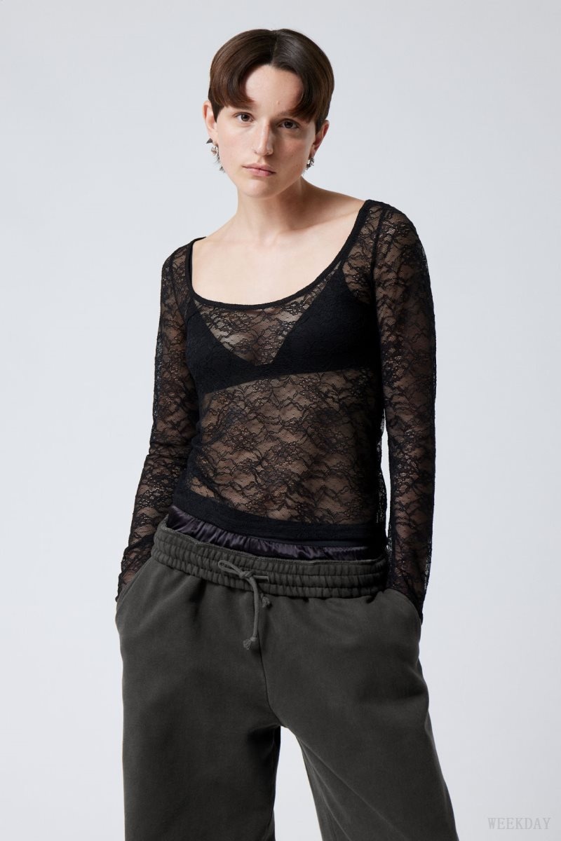 Weekday Tea Scooped Lace Longsleeve Black | RAAW4964