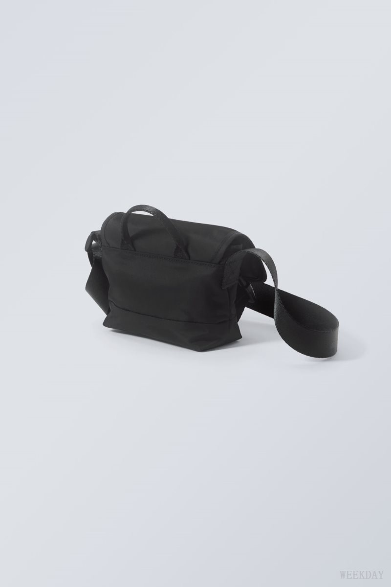 Weekday Tiny Messenger Bag Black | IYCY4538