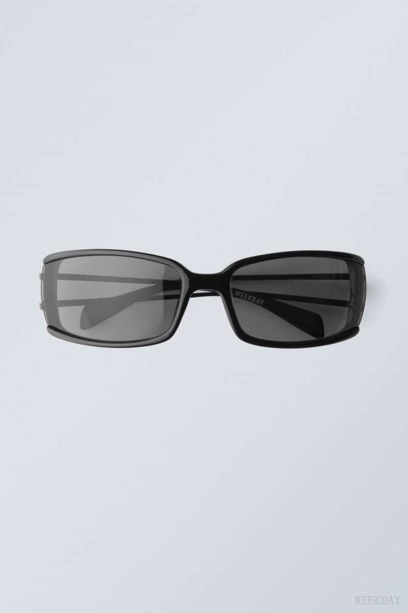 Weekday Tour Sunglasses Black | NHDJ3823