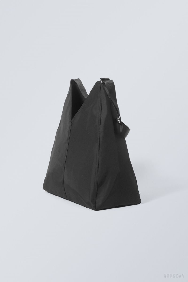 Weekday V-shaped Nylon Shoulder Bag Black | AKCI9296